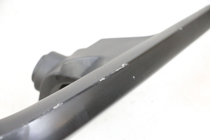 photo de RECHTER HINTERER GRIFF YAMAHA X-MAX XMAX 125 (2010 - 2013) - Detailansicht des Bauteils