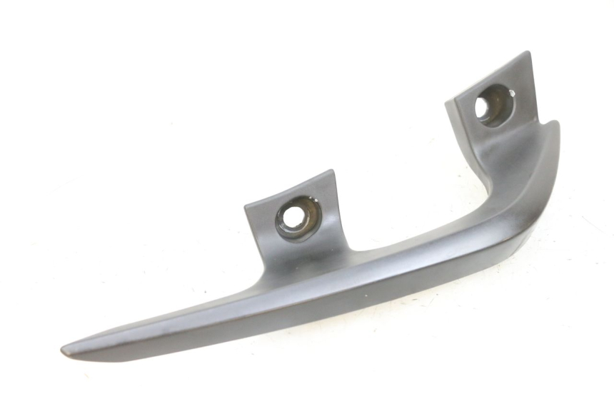 photo de RECHTER HINTERER GRIFF YAMAHA X-MAX XMAX 125 (2010 - 2013) - Details der Befestigungspunkte