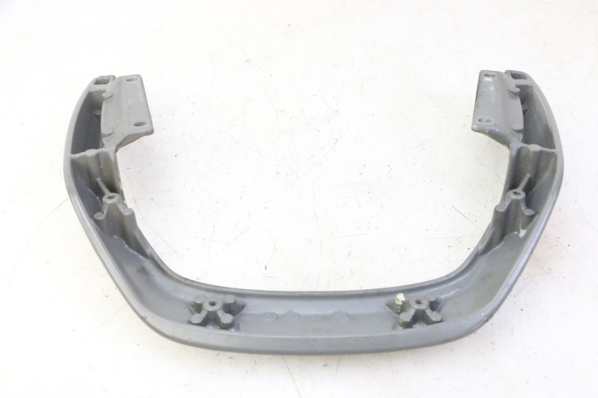 photo de HINTERRADGRIFF PEUGEOT ELYSTAR 50 (2002 - 2014) - Oberflächenzustand und Material