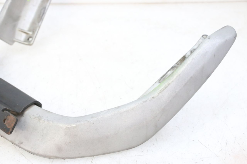 photo de HINTERRADGRIFF PEUGEOT ELYSTAR 50 (2002 - 2014) - Detailansicht des Bauteils