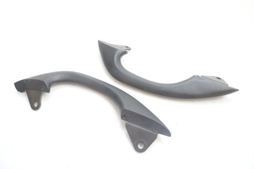 photo de HALTEGRIFF KAWASAKI ER-6 ER6 N 650 (2005 - 2009) - Details der Befestigungspunkte