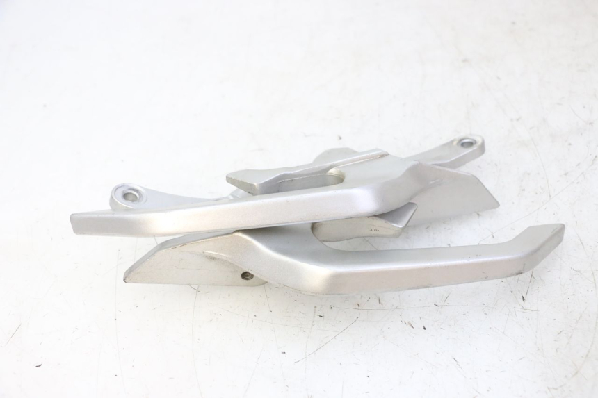 photo de HALTEGRIFF STAHO FH 50 (2018 - 2019) - Detailansicht des Bauteils