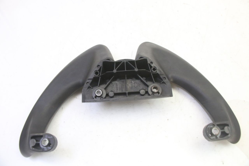 photo de HALTEGRIFF PIAGGIO FLY 2T 50 (2004 - 2017) - Details der Befestigungspunkte