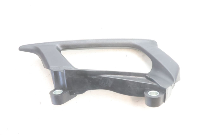 photo de HALTEGRIFF LINKS YAMAHA FZ8 800 (2010 - 2016) - Detailansicht des Bauteils