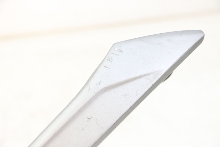 photo de HALTEGRIFF LINKS SYM JOYMAX 125 (2010 - 2017) - Zoom auf Gebrauchszustand