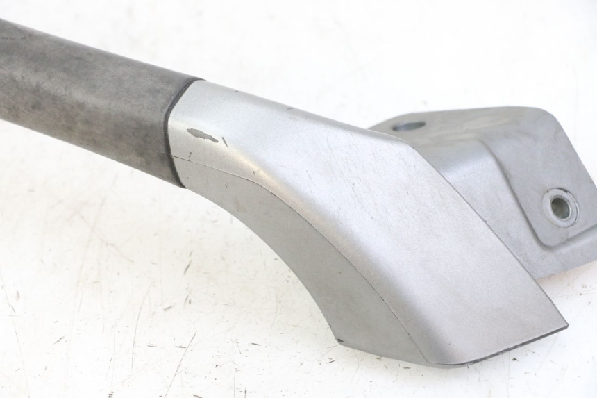 photo de HALTEGRIFF LINKS PIAGGIO MP3 125 (2006 - 2014) - Details der Befestigungspunkte