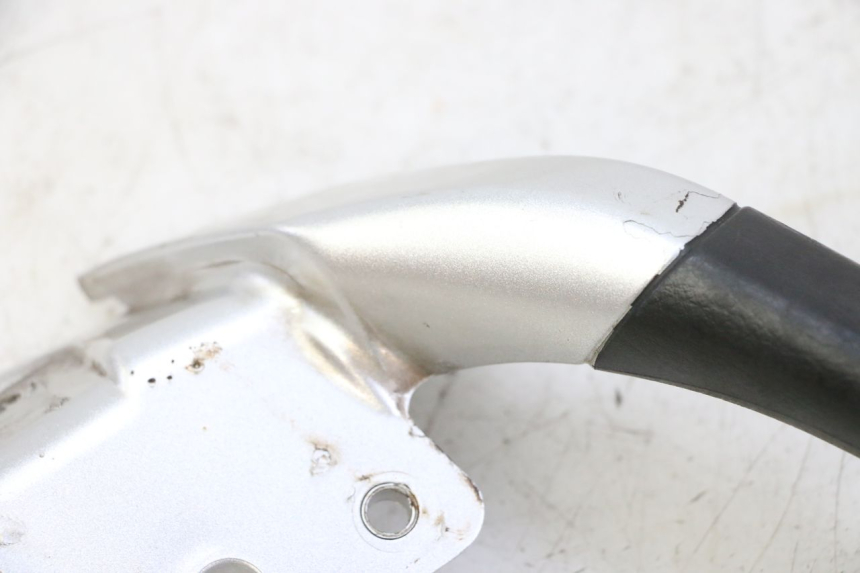 photo de HALTEGRIFF LINKS PIAGGIO MP3 RL 250 (2006 - 2010) - Alternative Perspektive