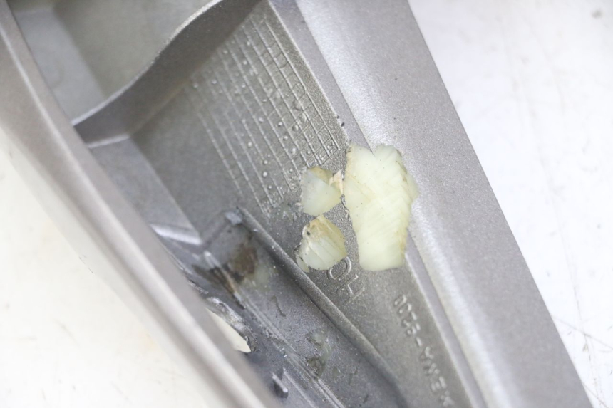 photo de HALTEGRIFF LINKS HONDA NTV DEAUVILLE ABS 700 (2007 - 2016) - Zoom auf Gebrauchszustand