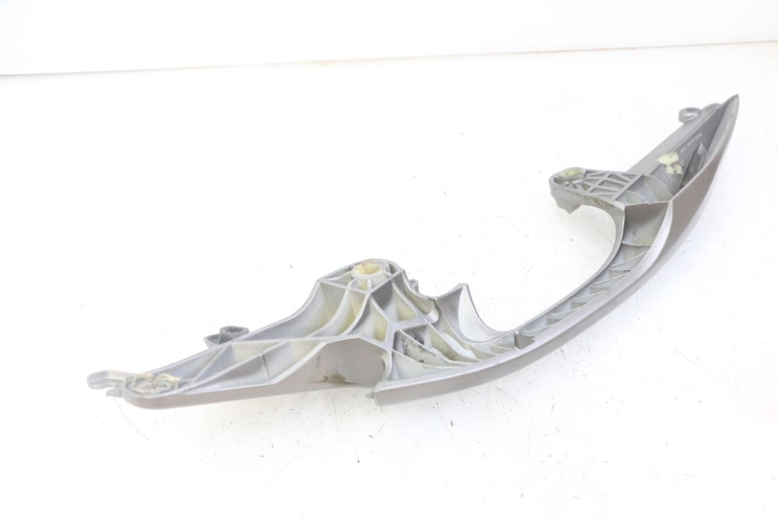 photo de HALTEGRIFF LINKS HONDA NTV DEAUVILLE ABS 700 (2007 - 2016) - Details der Befestigungspunkte