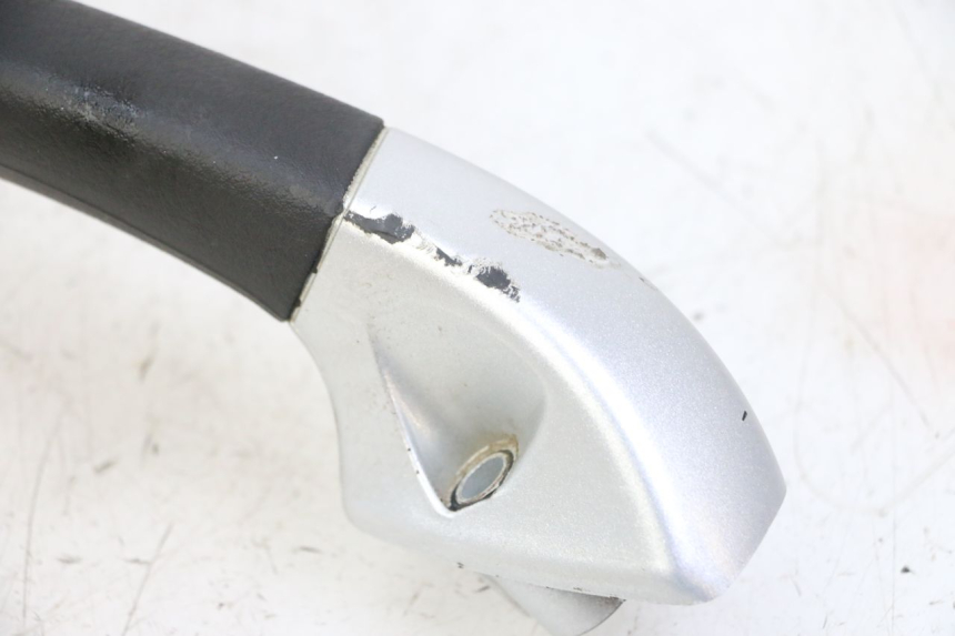 photo de HALTEGRIFF LINKS PIAGGIO MP3 LT 400 (2007 - 2012) - Oberflächenzustand und Material