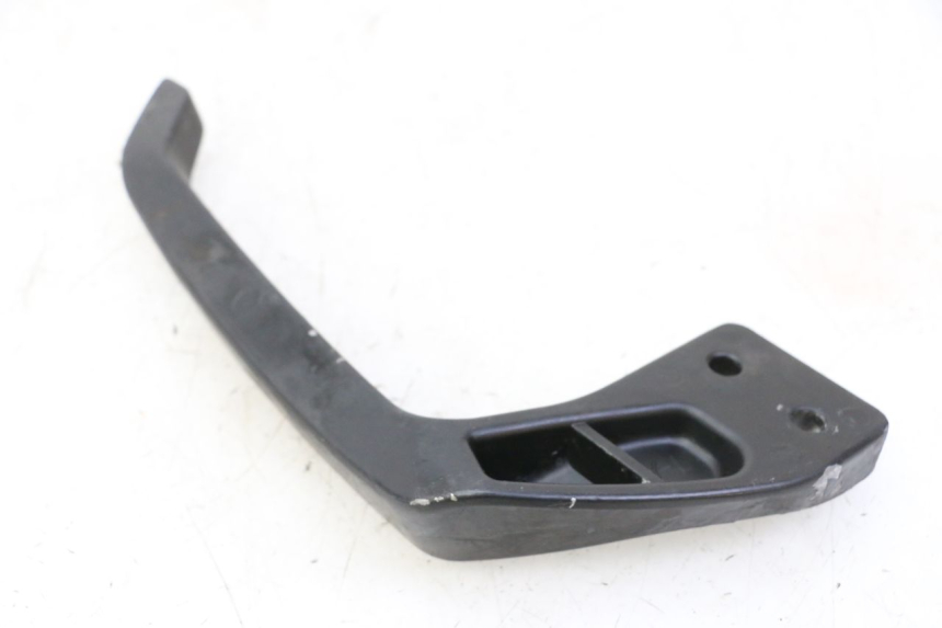 photo de HALTEGRIFF LINKS MAG POWER R-STREET 50 (2016 - 2025) - Zoom auf Gebrauchszustand