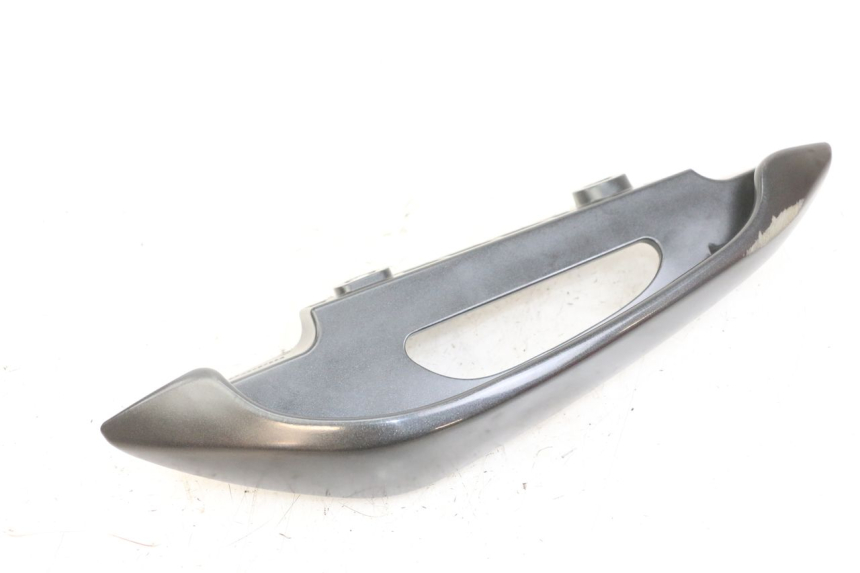 photo de HALTEGRIFF LINKS SUZUKI BURGMAN 125 (2018 - 2021) - Zoom auf Gebrauchszustand