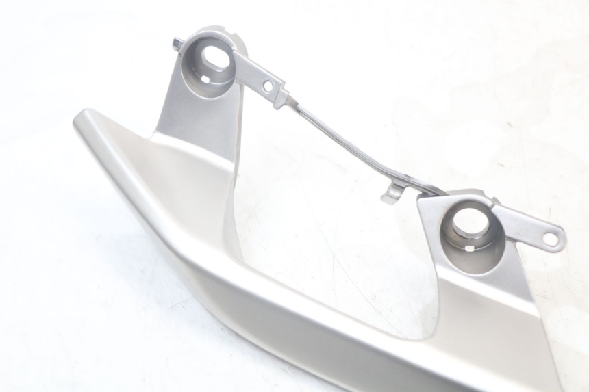 photo de LINKE HINTERE GRIFF YAMAHA XMAX X-MAX ABS 125 (2017 - 2020) - Detailansicht des Bauteils