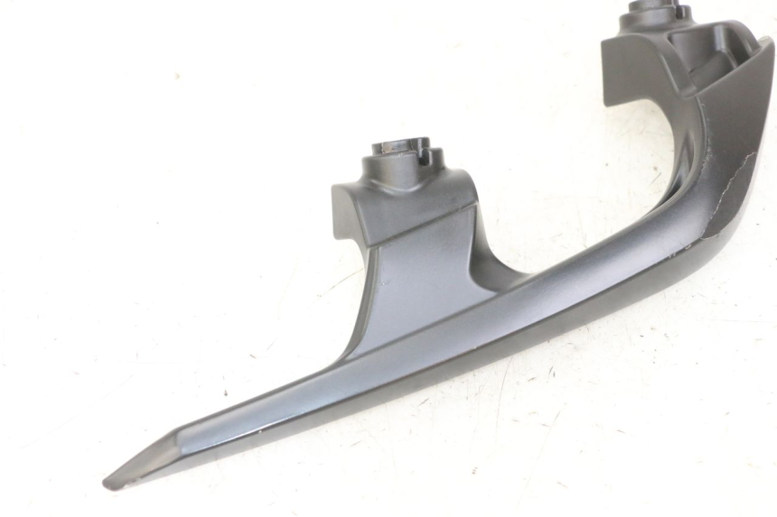 photo de LINKE HINTERE GRIFF YAMAHA X-MAX XMAX 125 (2010 - 2013) - Alternative Perspektive