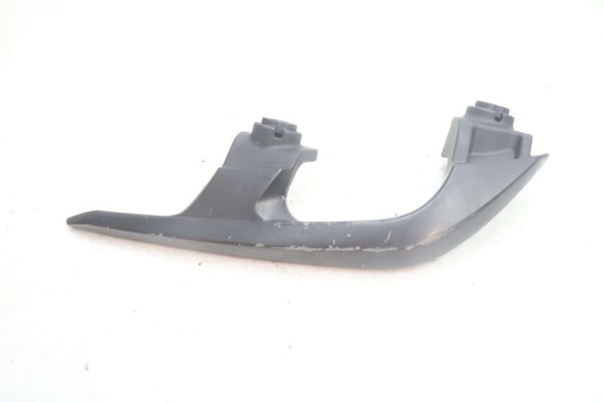 photo de LINKE HINTERE GRIFF YAMAHA X-MAX XMAX 125 (2010 - 2013) - Technische Nahaufnahme