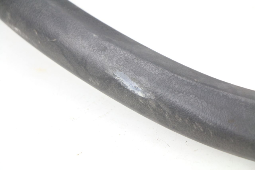 photo de HALTEGRIFF KYMCO GRAND DINK 250 (2002 - 2007) - Technische Nahaufnahme