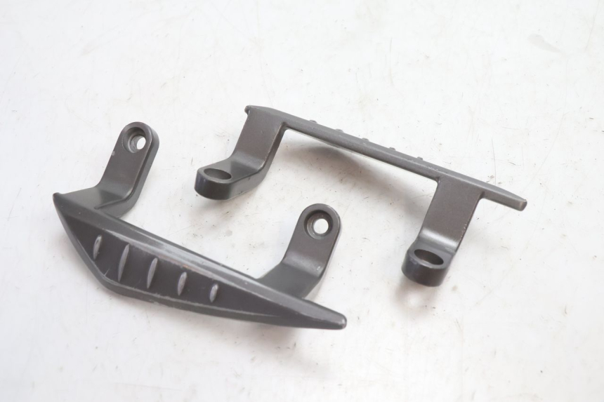 photo de HINTERRADGRIFF TNT MOTOR GRIDO 2T 50 (2010 - 2019) - Details der Befestigungspunkte