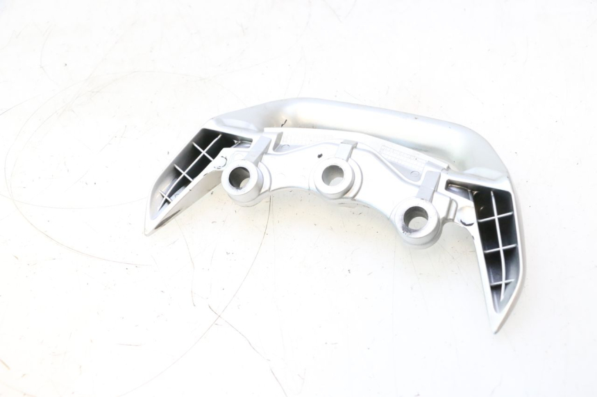 photo de HALTEGRIFF SUZUKI GSR 600 (2005 - 2012) - Alternative Perspektive