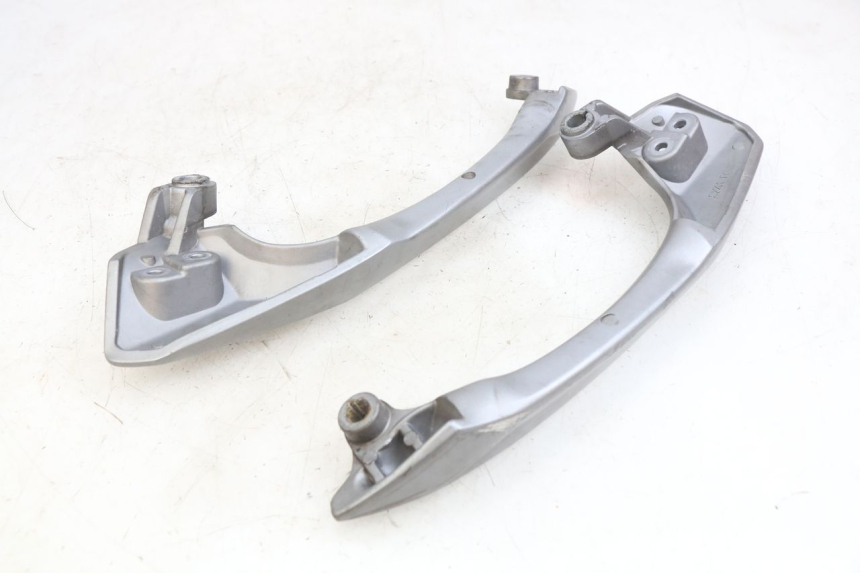 photo de HINTERRADGRIFF SYM GTS EFI 125 (2012 - 2016) - Alternative Perspektive