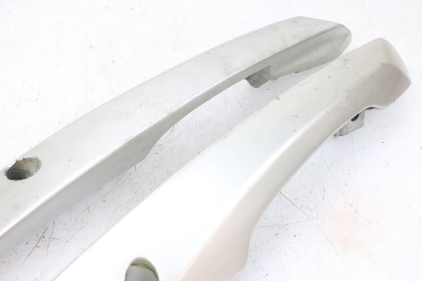 photo de HALTEGRIFF JM MOTORS GTS 125 (2015 - 2019) - Zoom auf Komponenten