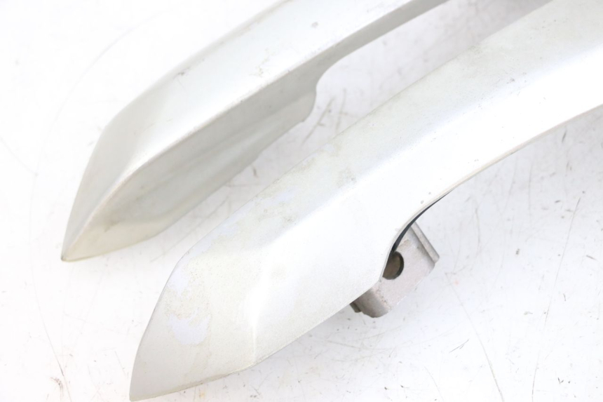 photo de HALTEGRIFF JM MOTORS GTS 125 (2015 - 2019) - Oberflächenzustand und Material