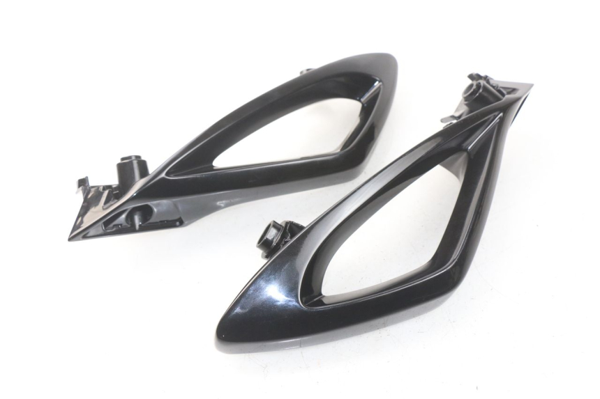 photo de HALTEGRIFF PEUGEOT METROPOLIS 400 (2017 - 2020) - Detailansicht des Bauteils