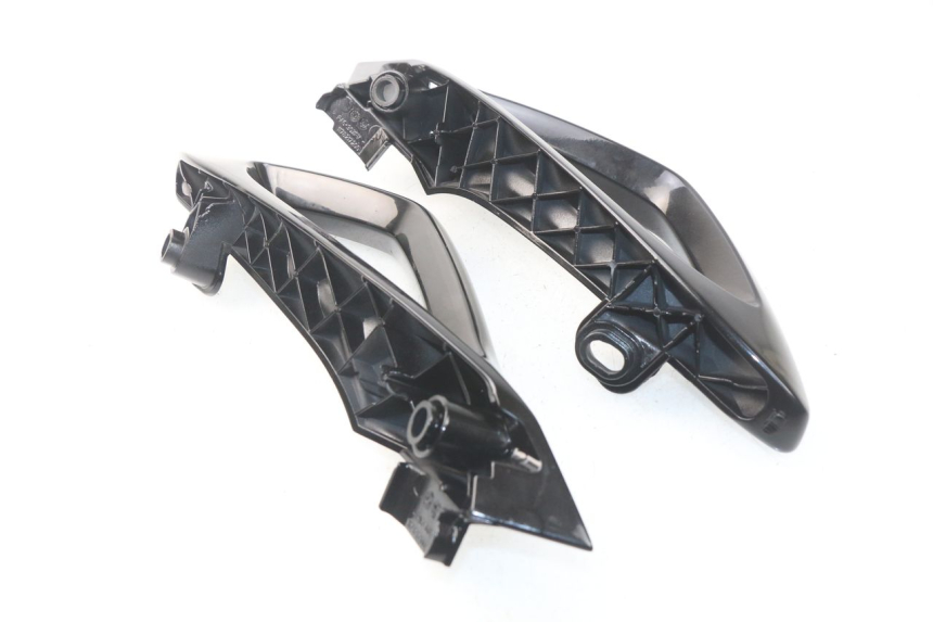 photo de HALTEGRIFF PEUGEOT METROPOLIS 400 (2017 - 2020) - Zoom auf Gebrauchszustand