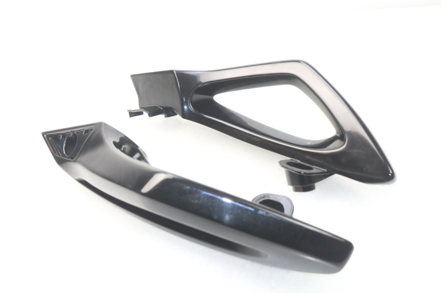 photo de HALTEGRIFF PEUGEOT METROPOLIS 400 (2017 - 2020) - Technische Nahaufnahme