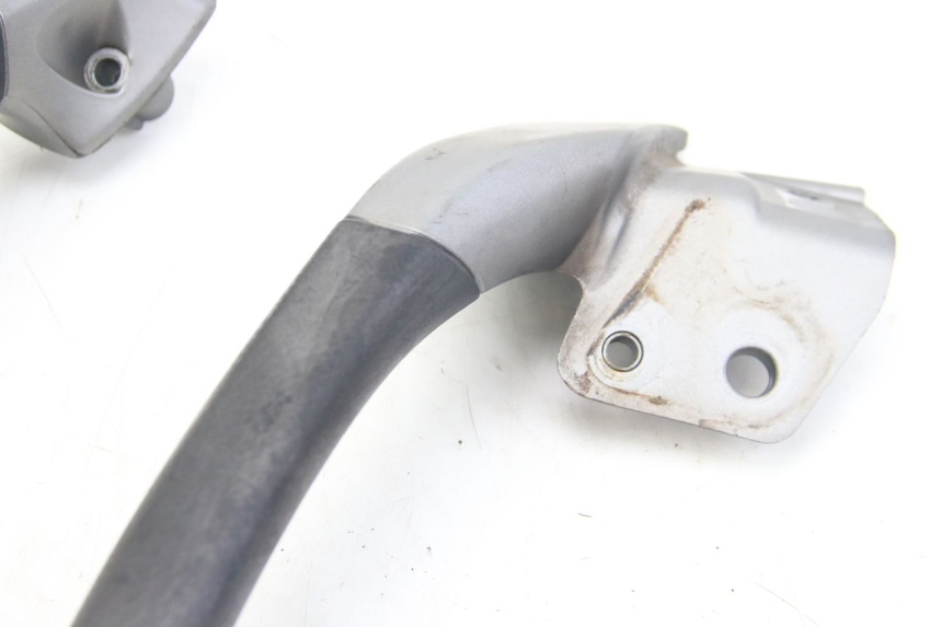 photo de HINTERRADGRIFF PIAGGIO MP3 125 (2006 - 2014) - Gesamtansicht des Produkts