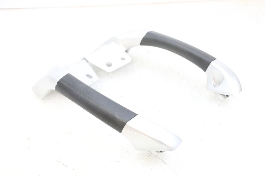 photo de HALTEGRIFF PIAGGIO MP3 RL 250 (2006 - 2010) - Oberflächenzustand und Material