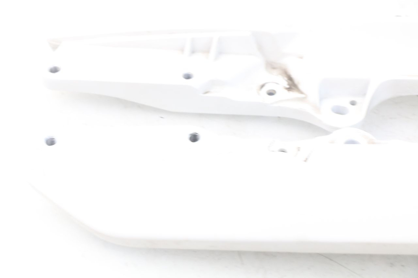 photo de HALTEGRIFF MBK MW TRYPTIK 125 (2017 - 2022) - Charakteristische Merkmale