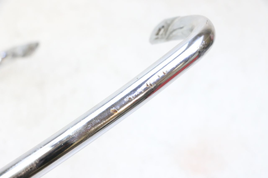 photo de HALTEGRIFF KYMCO LIKE 4T 50 (2019 - 2025) - Zoom auf Gebrauchszustand