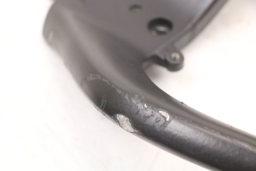 photo de HALTEGRIFF MOTO GUZZI NORGE 8V GT 1200 (2011 - 2016) - Zoom auf Gebrauchszustand