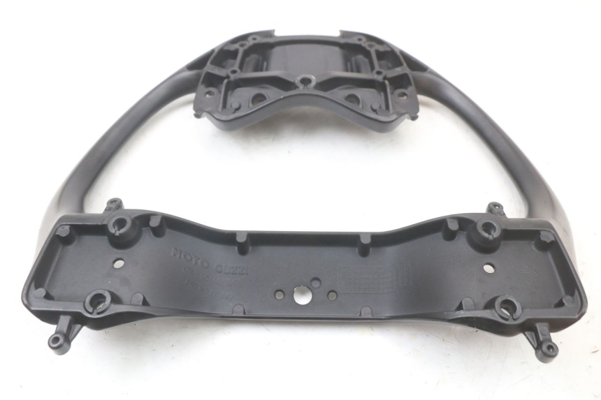 photo de HALTEGRIFF MOTO GUZZI NORGE 8V GT 1200 (2011 - 2016) - Oberflächenzustand und Material