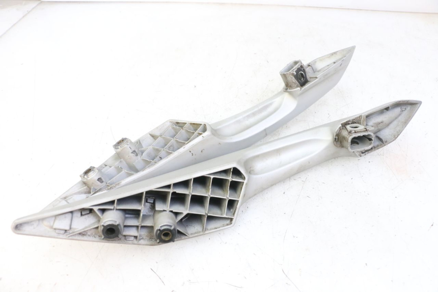 photo de HALTEGRIFF PEUGEOT SATELIS 125 (2013 - 2018) - Detailansicht des Bauteils