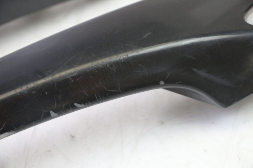 photo de HALTEGRIFF PEUGEOT SATELIS 125 (2013 - 2018) - Zoom auf Gebrauchszustand