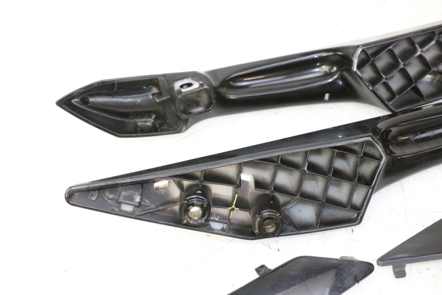 photo de HINTERRADGRIFF PEUGEOT SATELIS 125 (2010 - 2012) - Technische Nahaufnahme