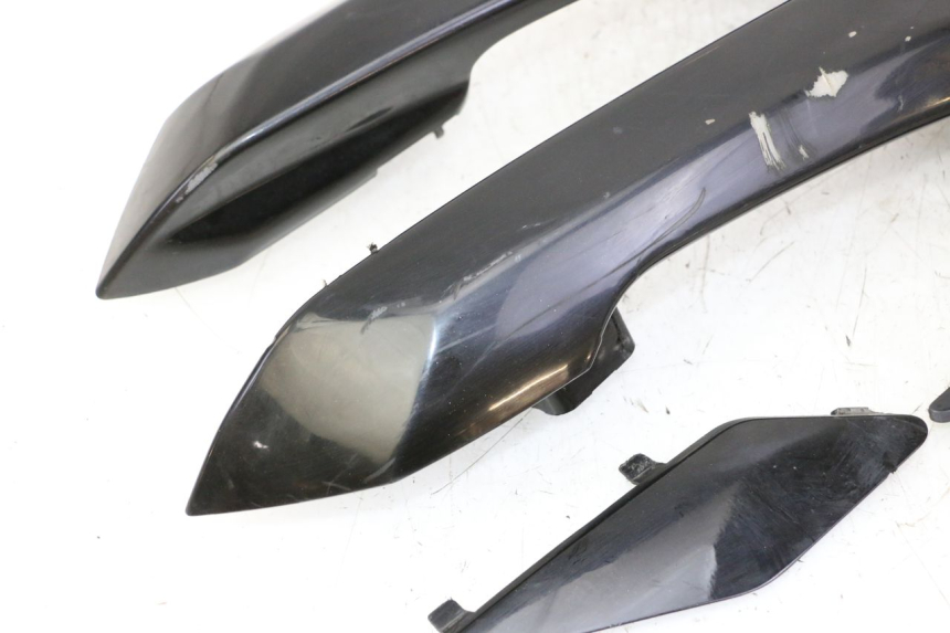 photo de HINTERRADGRIFF PEUGEOT SATELIS 125 (2010 - 2012) - Geprüftes Gebrauchtteil