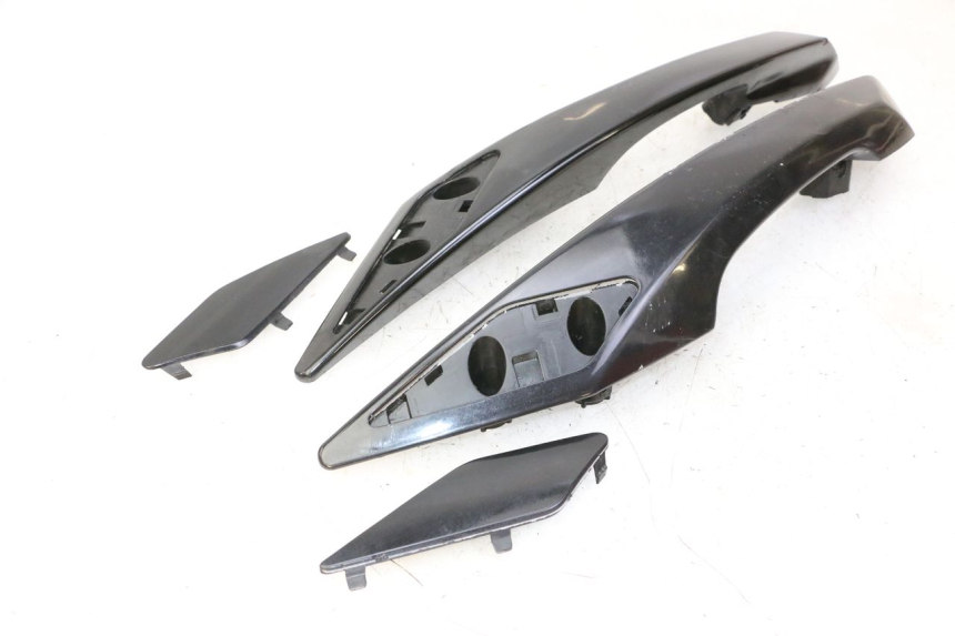 photo de HALTEGRIFF PEUGEOT SATELIS 125 (2013 - 2018) - Detailansicht des Bauteils