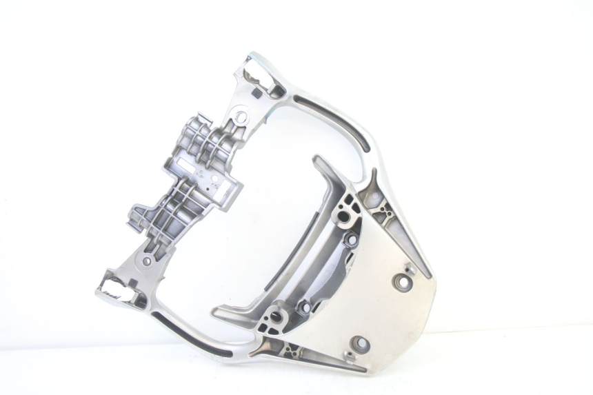 photo de HALTEGRIFF HONDA ST PAN EUROPEAN 1300 (2002 - 2013) - Details der Befestigungspunkte