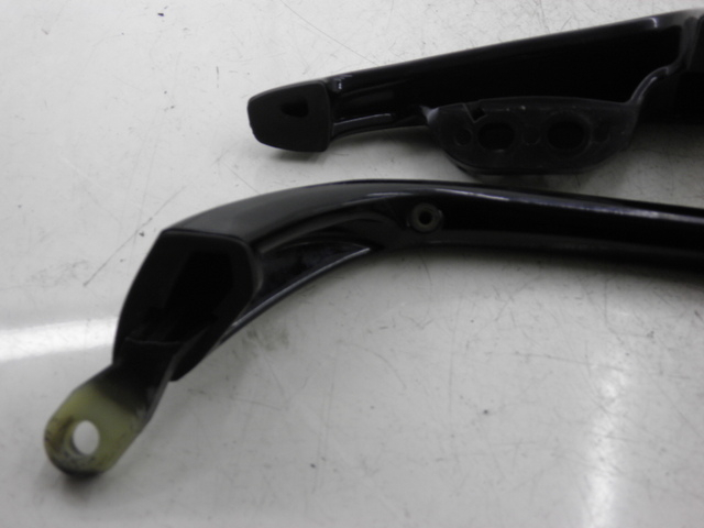 photo de HALTEGRIFF SUZUKI BURGMAN EXECUTIVE 650 (2008 - 2010) - Oberflächenzustand und Material