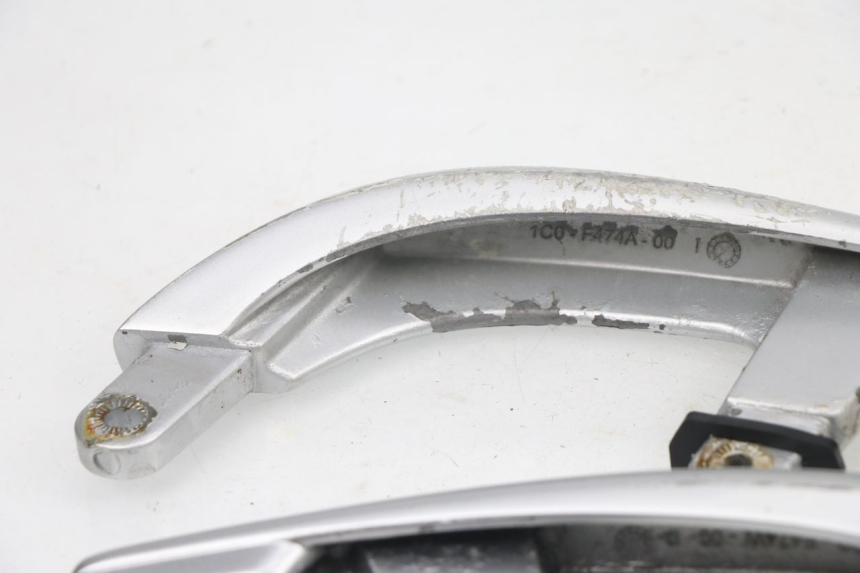 photo de HALTEGRIFF YAMAHA XMAX X-MAX 125 (2006 - 2009) - Alternative Perspektive