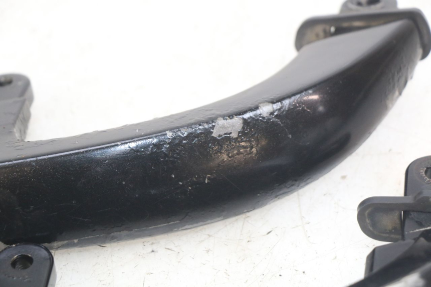 photo de HINTERRADGRIFF YAMAHA X-MAX XMAX 250 (2006 - 2009) - Alternative Perspektive