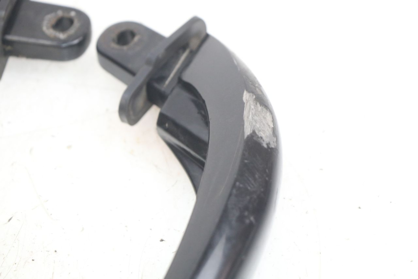 photo de HINTERRADGRIFF YAMAHA X-MAX XMAX 250 (2006 - 2009) - Oberflächenzustand und Material