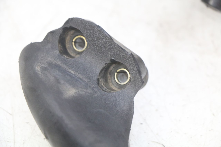 photo de HINTERRADGRIFF PIAGGIO X9 EVOLUTION 125 (2003 - 2007) - Kennzeichnungen und Originalreferenzen