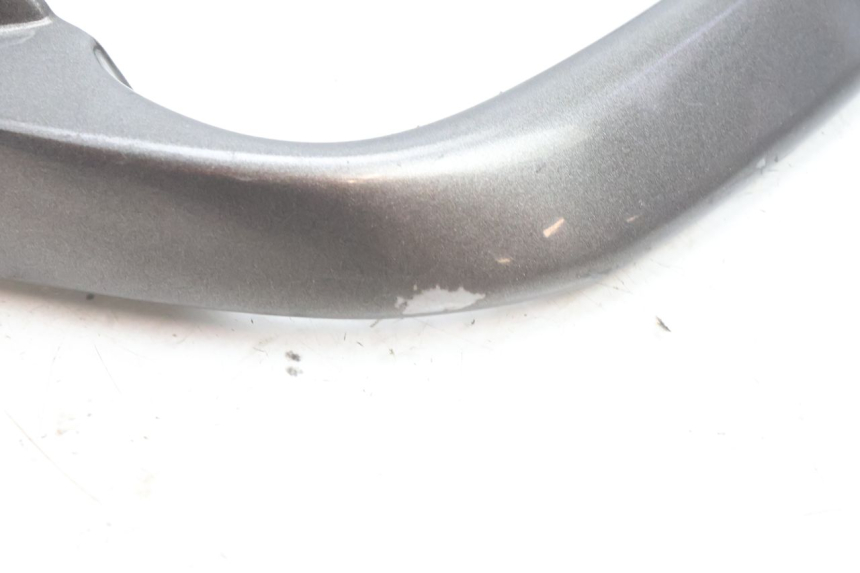 photo de HALTEGRIFF KAWASAKI ZZR 600 (1995 - 2004) - Zoom auf Gebrauchszustand