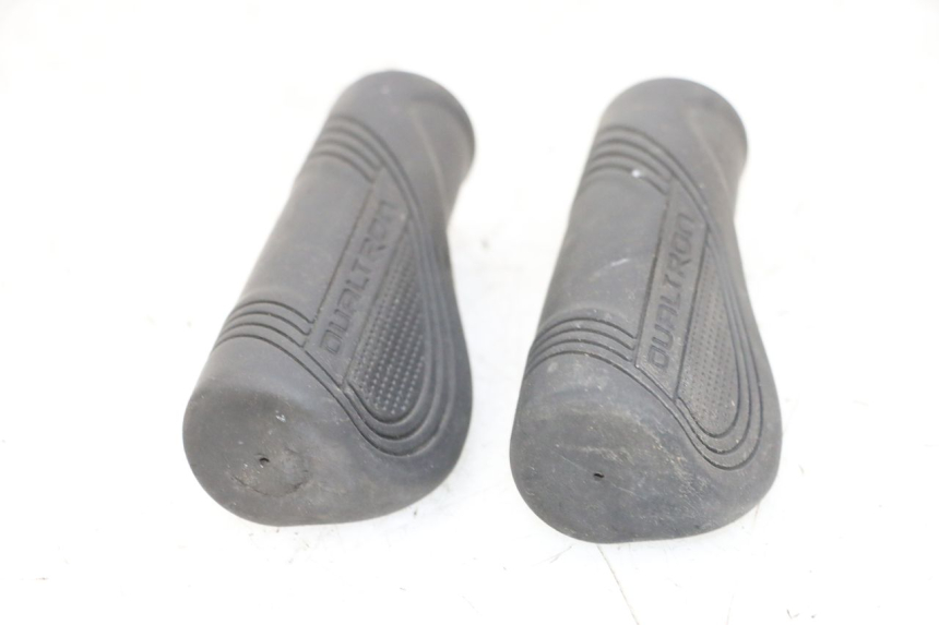 photo de LENKERGRIFF DUALTRON MINI SPECIAL 1 - Technische Nahaufnahme