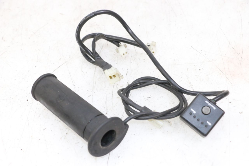 photo de HANDGRIFF PIAGGIO MP3 LT 400 (2007 - 2012) - Hauptansicht