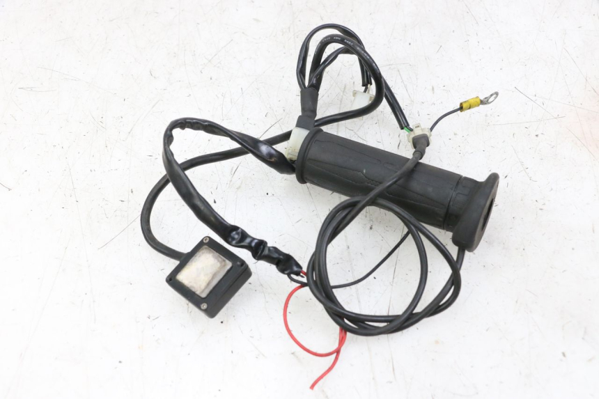 photo de HANDGRIFF PIAGGIO MP3 LT 400 (2007 - 2012) - Zoom auf Gebrauchszustand