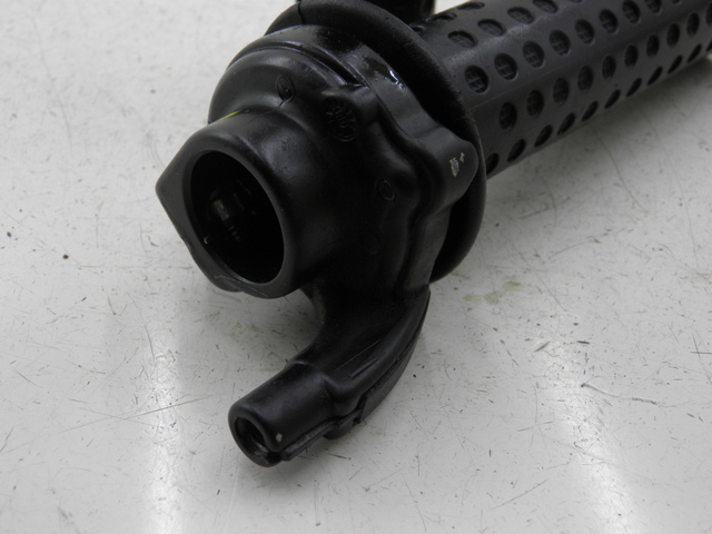 photo de HANDGRIFF PIAGGIO XEVO - X EVO 125 (2007 - 2017) - Technische Nahaufnahme